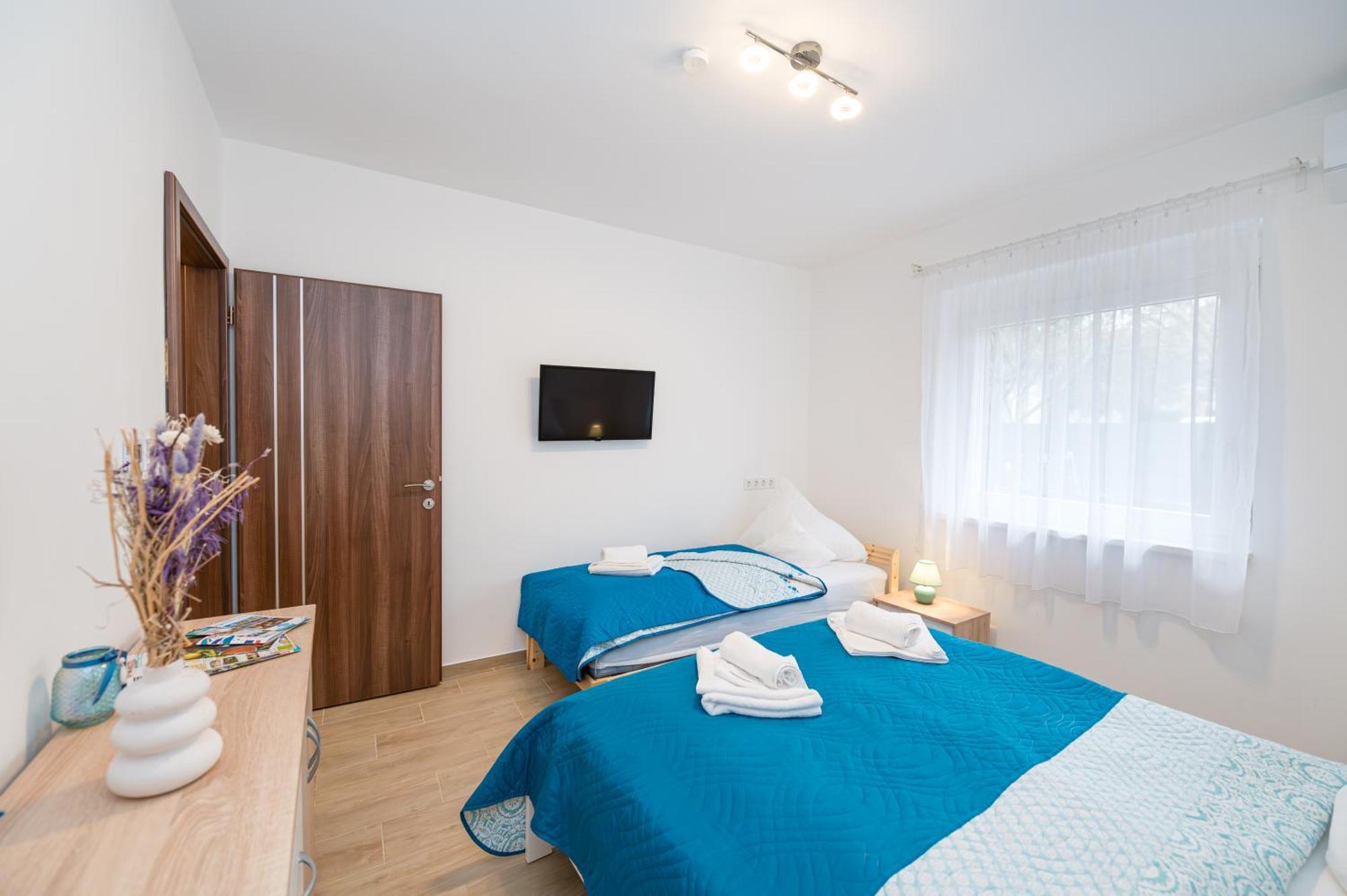 Eternity Apartmanhaz Keszthely Buitenkant foto